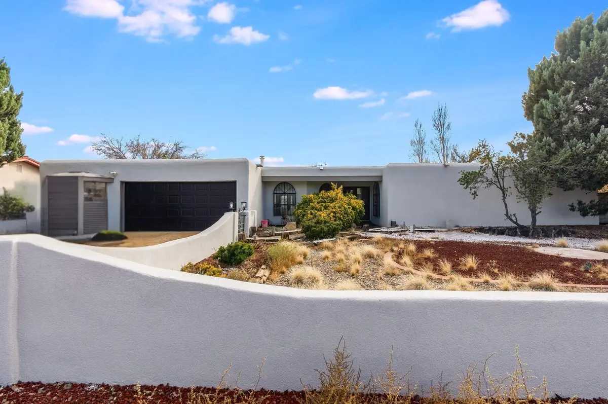 4004 St Andrews Drive Se, Rio Rancho, NM 87124 - Image #1