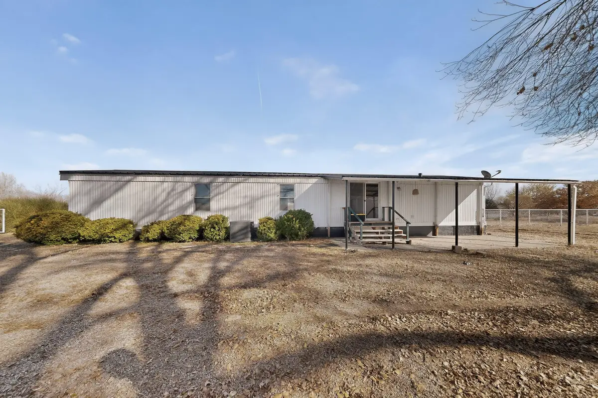 10 Chama Road, Belen, NM 87002 - Image #1