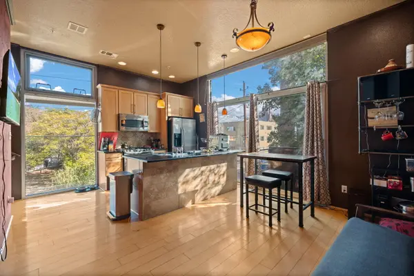 873 Silver Avenue Sw, Albuquerque, NM 87102