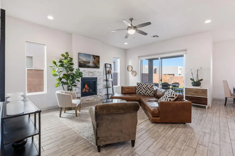 2414 Lynn Road Se, Rio Rancho, NM 87124 - Image #2