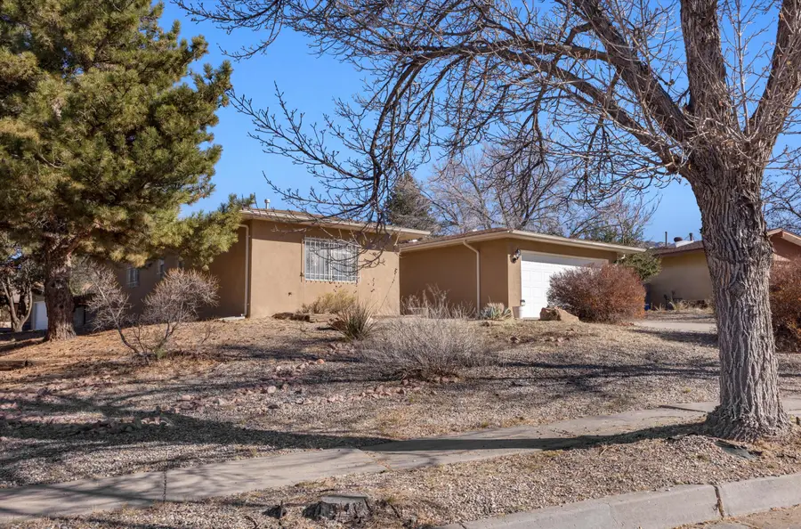632 Marquis Court Ne, Albuquerque, NM 87123 - Image #2