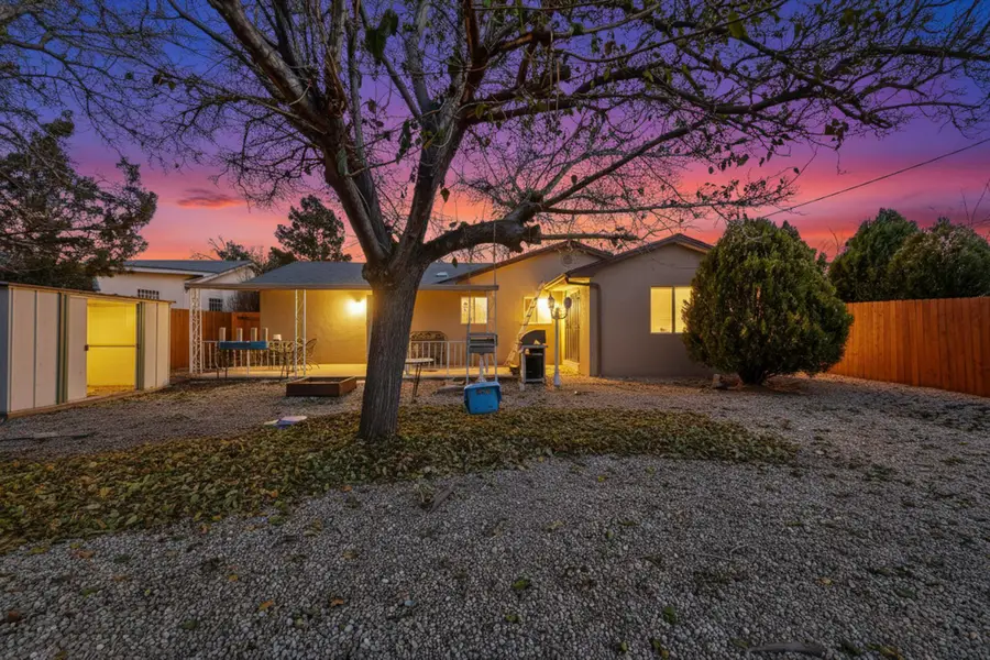 1819 Luthy Drive Ne, Albuquerque, NM 87112 - Image #2