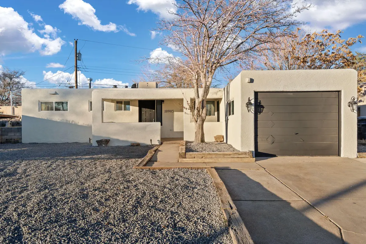 10905 Woodland Avenue Ne, Albuquerque, NM 87112 - Image #1