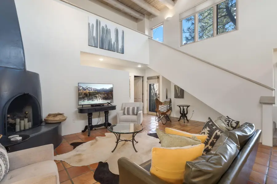 2708 Herradura Road #UNIT C, Santa Fe, NM 87505 - Image #3