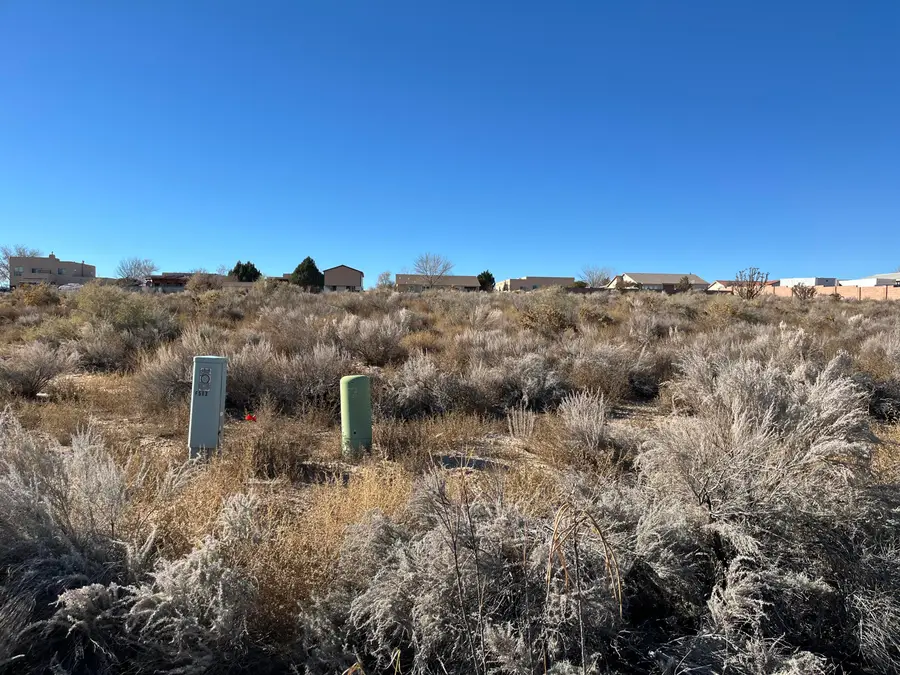 513 8th Street Ne, Rio Rancho, NM 87124 - Image #2