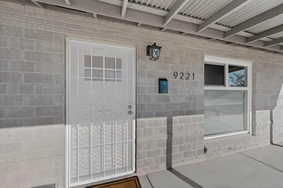 9221 Menaul Boulevard Ne, Albuquerque, NM 87112 - Image #2