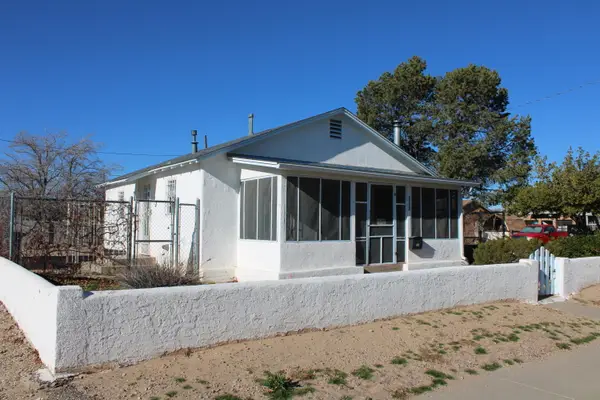 201 52nd Street Sw, Albuquerque, NM 87105