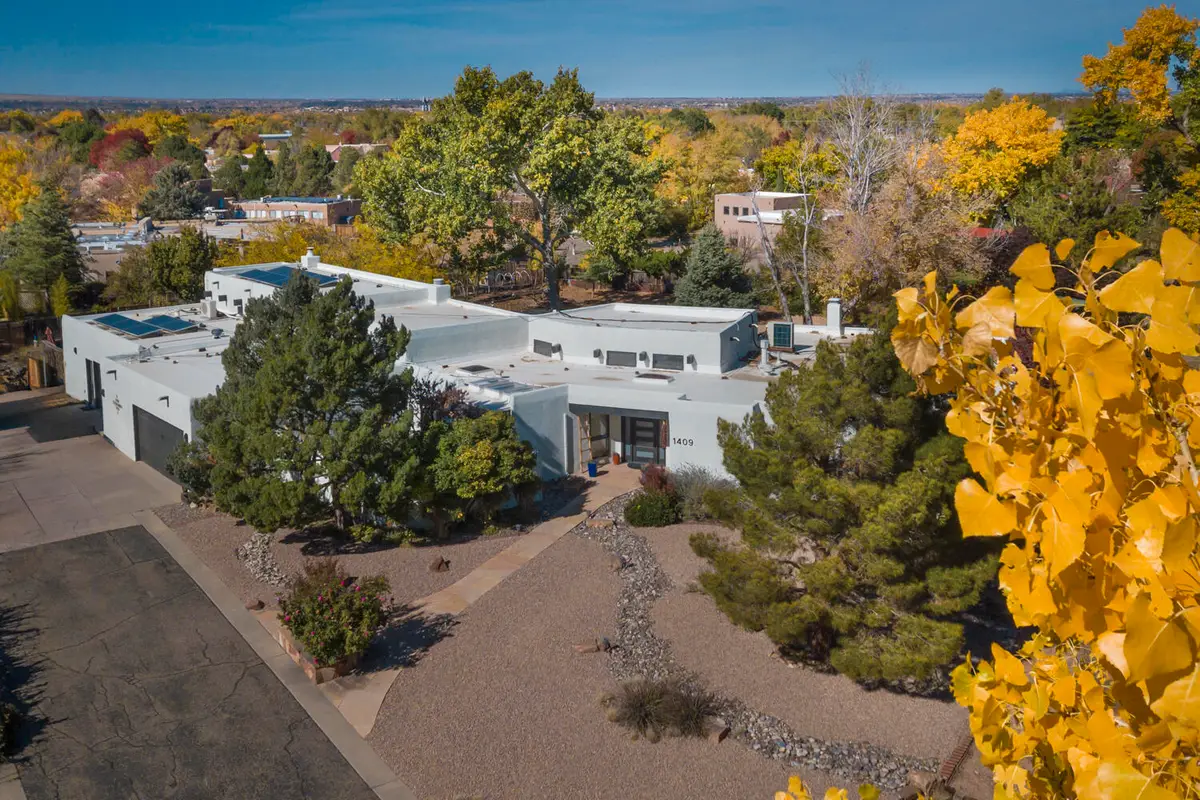 1409 Camino Ecuestre Nw, Albuquerque, NM 87107 - Image #1