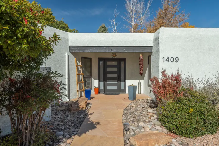 1409 Camino Ecuestre Nw, Albuquerque, NM 87107 - Image #3
