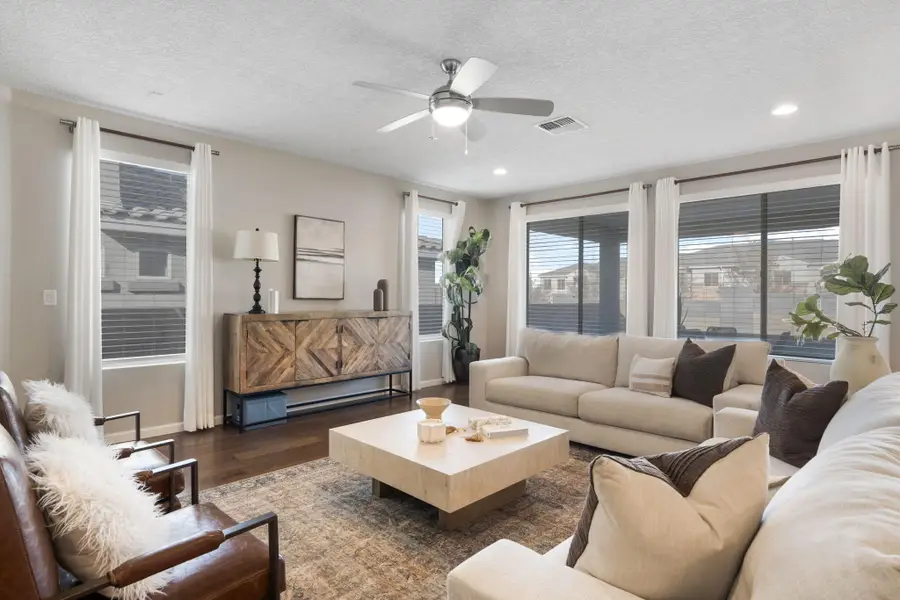 6309 Alpenglow Trail Ne, Albuquerque, NM 87113 - Image #2