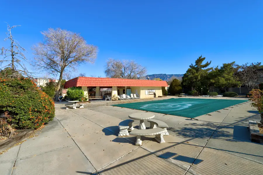 8436 Chambers Court Ne # D, Albuquerque, NM 87111 - Image #3