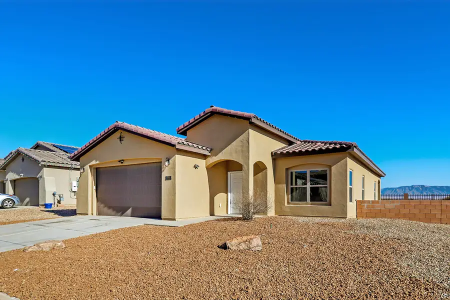 1910 Camino Cancun, Los Lunas, NM 87031 - Image #2