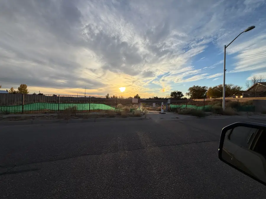 827 Redwood Street Sw, Rio Rancho, NM 87124 - Image #3