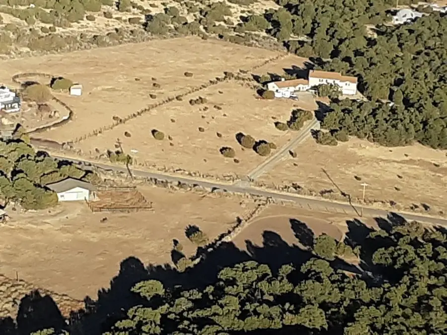 405 Sedillo Road, Tijeras, NM 87059 - Image #2