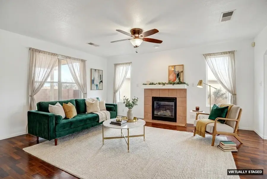 1304 Penasco Road Ne, Rio Rancho, NM 87144 - Image #2