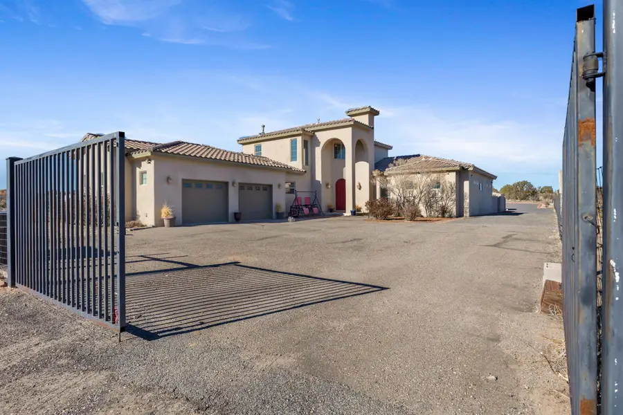 3887 Hanley Road Ne, Rio Rancho, NM 87144 - Image #2