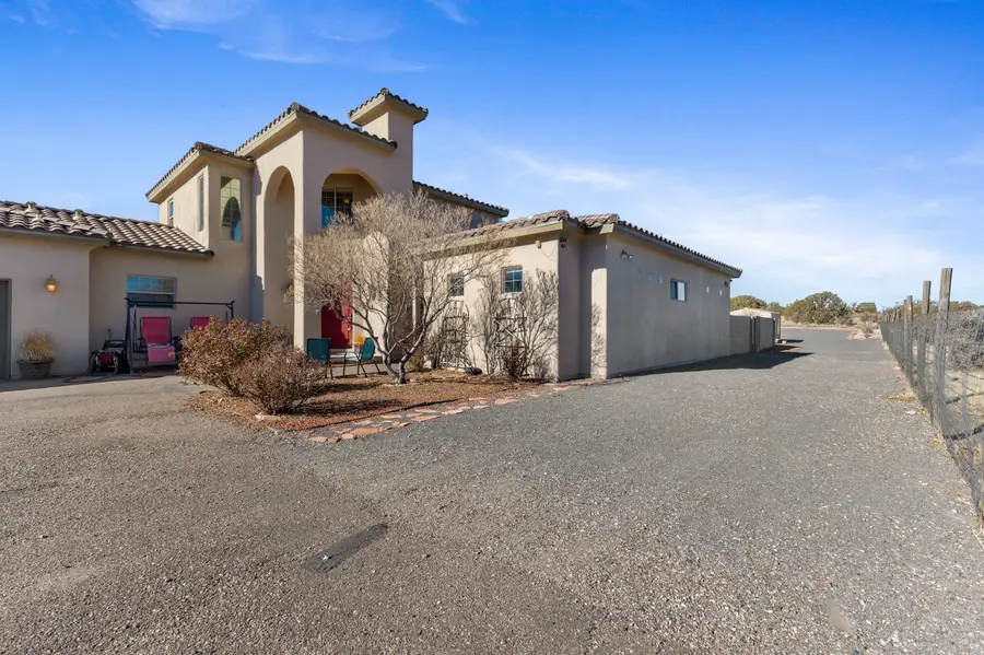 3887 Hanley Road Ne, Rio Rancho, NM 87144 - Image #3
