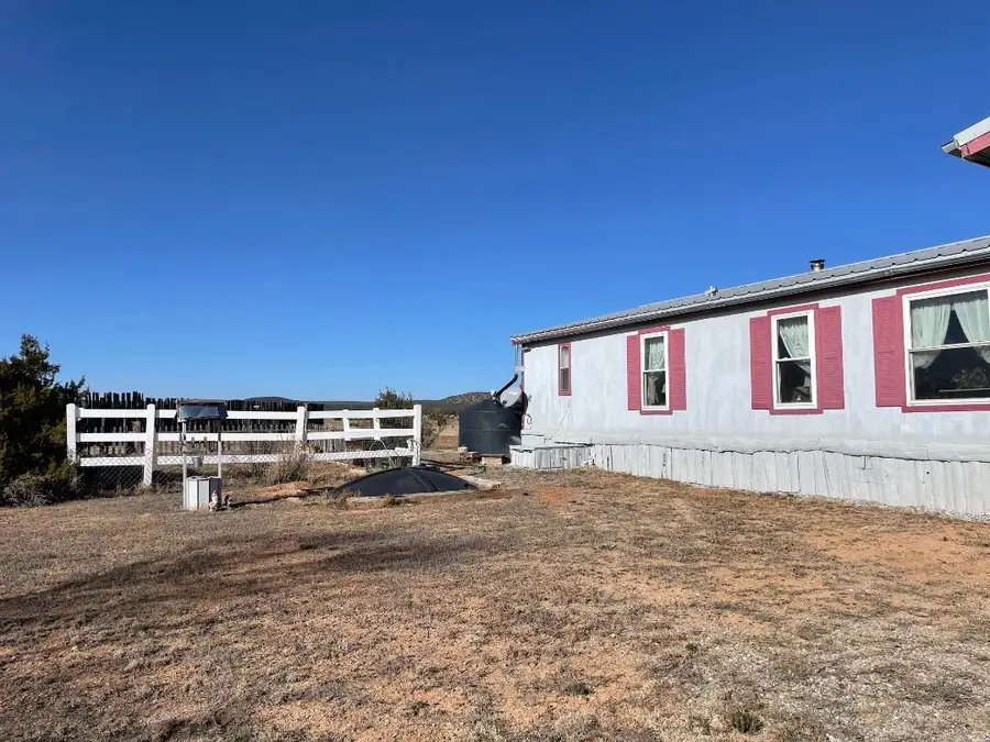 8 Bison Circle, Moriarty, NM 87035 - Image #2