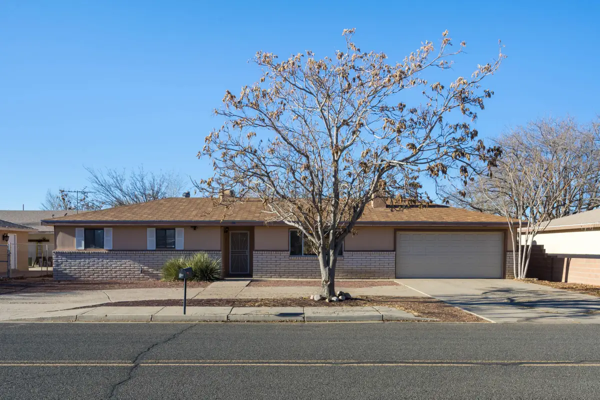 403 Valle Grande Drive Sw, Los Lunas, NM 87031 - Image #1