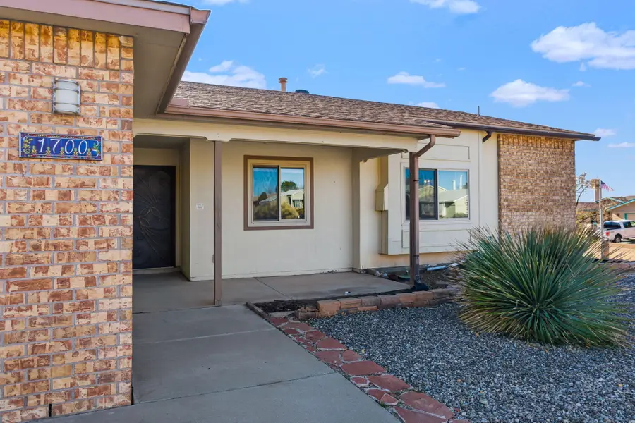 1700 Powder River Drive Ne, Rio Rancho, NM 87144 - Image #2