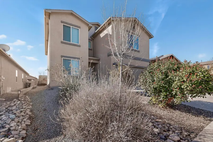 2405 Sorral Way Sw, Albuquerque, NM 87121 - Image #2