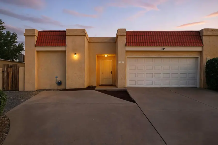 9505 Comanche Road Ne, Albuquerque, NM 87111 - Image #2