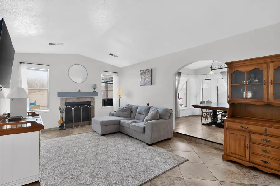 7307 Georgetown Avenue Nw, Albuquerque, NM 87120 - Image #3