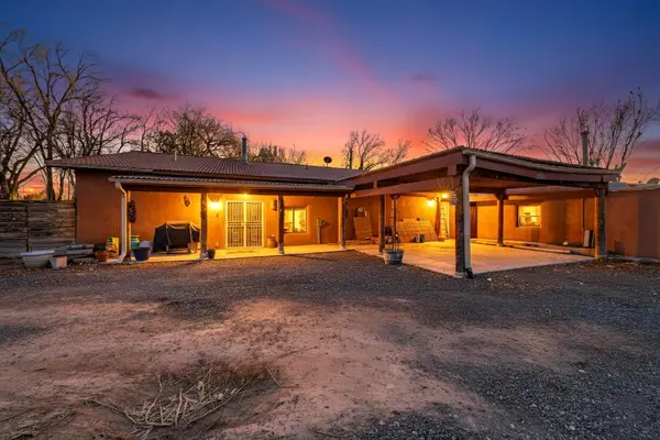 95 County Road 84, Santa Fe, NM 87506
