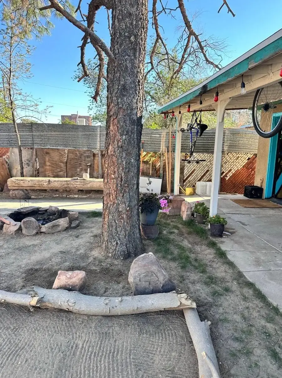 1011 Edith Blvd Ne #B-D, Albuquerque, NM 87102 - Image #3