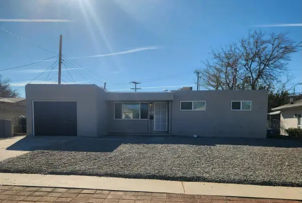 9820 Aztec Road Ne, Albuquerque, NM 87111