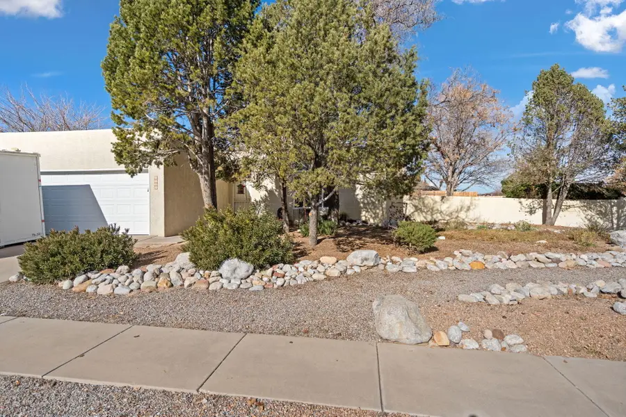5501 Kachina Street Nw, Albuquerque, NM 87120 - Image #3