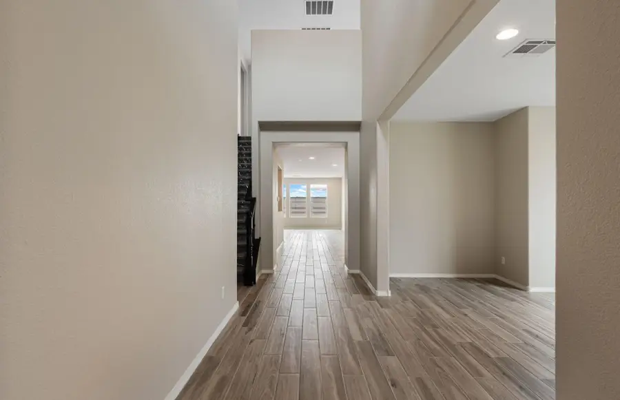 6422 Tolkien Lane Nw, Albuquerque, NM 87120 - Image #3