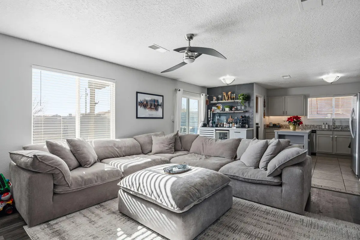 6144 Park South Place Nw, Albuquerque, NM 87114 - #1