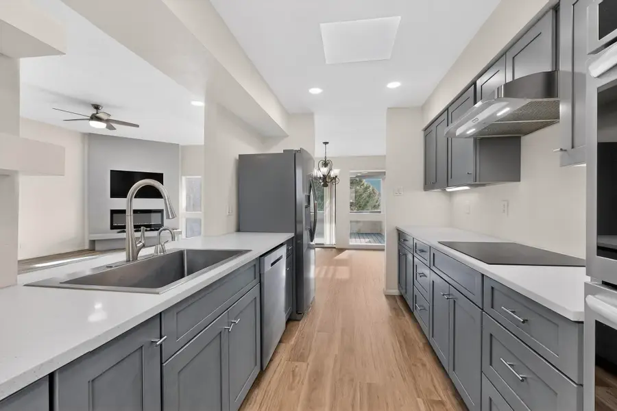 793 Tramway Lane Ne #UNIT C, Albuquerque, NM 87122 - Image #3