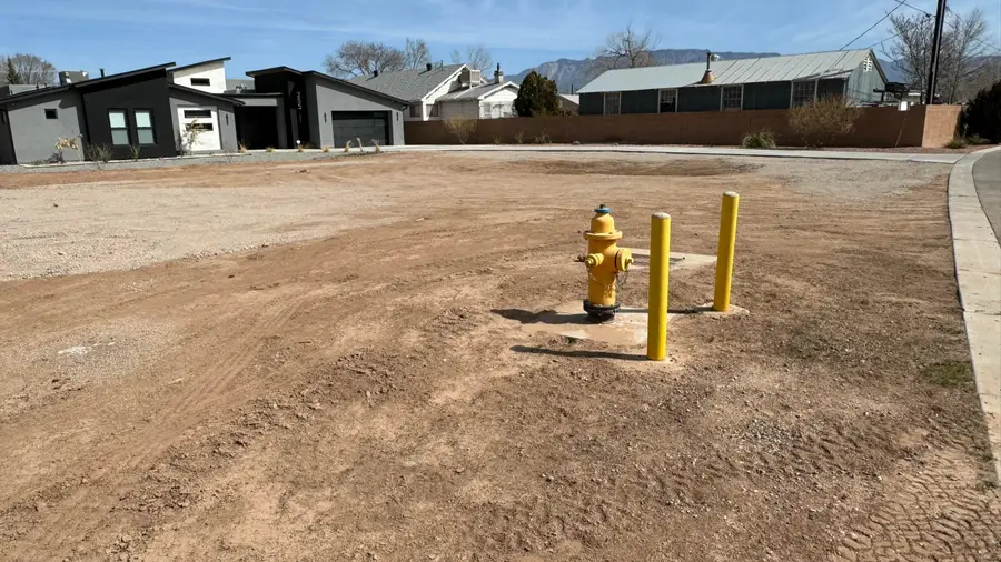 253 Valle Encantado Drive Nw, Albuquerque, NM 87107 - #2