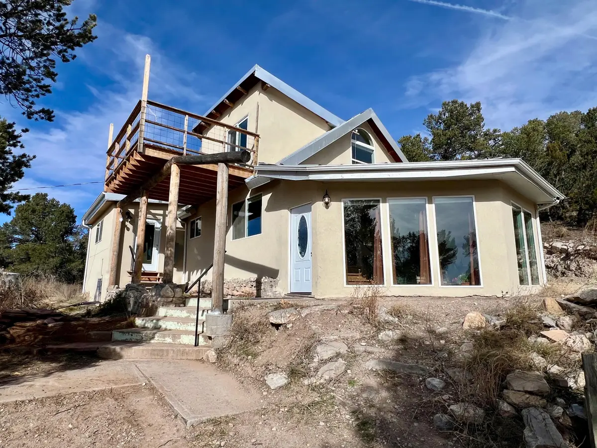 106 Mountain Valley Drive, Edgewood, NM 87015 - Image #1