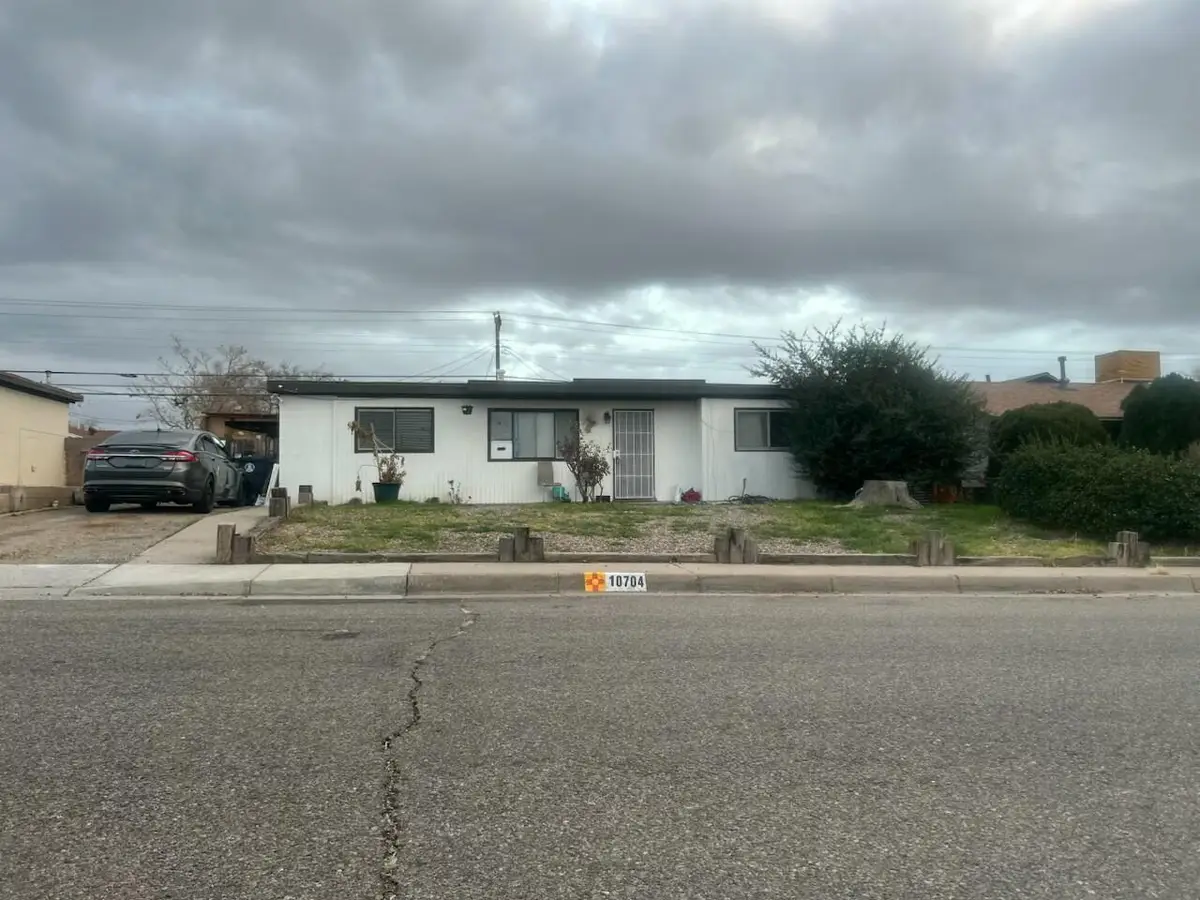 10704 Woodland Avenue Ne, Albuquerque, NM 87112 - Image #1
