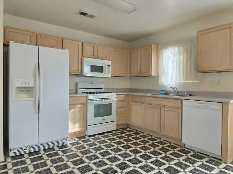 11608 Singing Arrow Road Se, Albuquerque, NM 87123 - Image #2