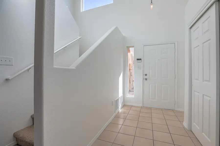 11251 Campo Del Oso Avenue Ne, Albuquerque, NM 87123 - Image #3