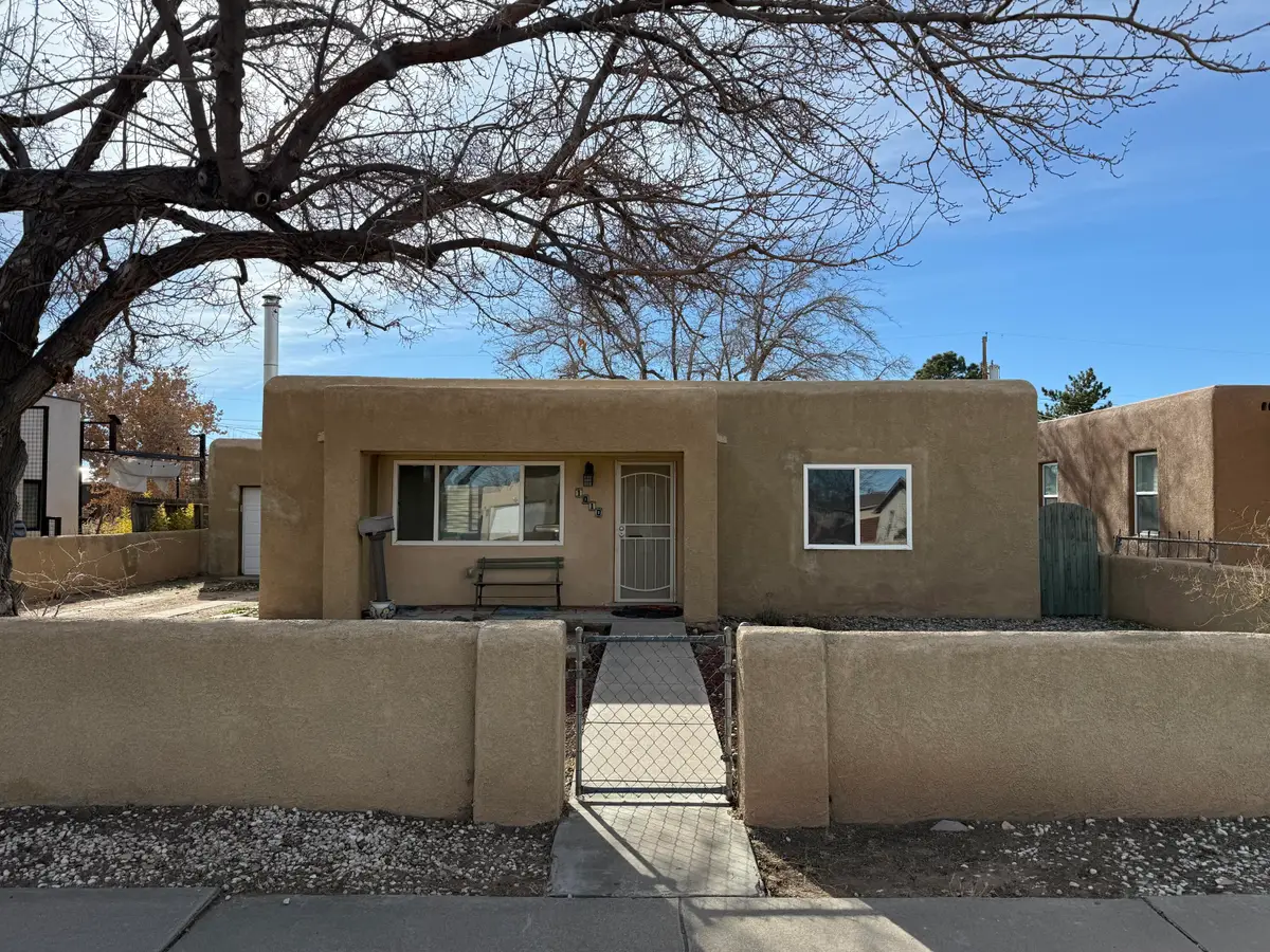1010 San Clemente Avenue Nw, Albuquerque, NM 87107 - Image #1