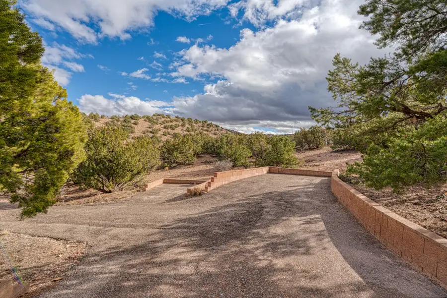 3 Tres Hermanos Road, Placitas, NM 87043 - Image #2