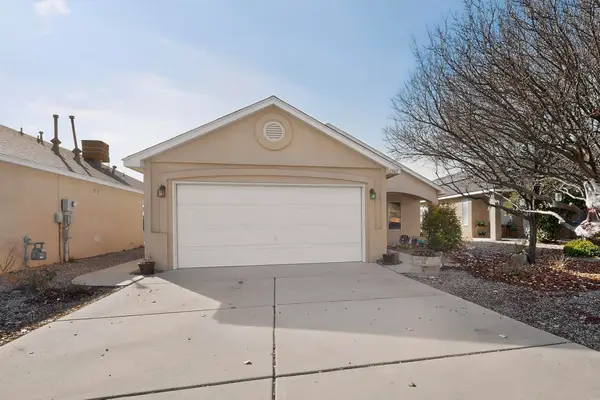 1367 Penasco Road Ne, Rio Rancho, NM 87144