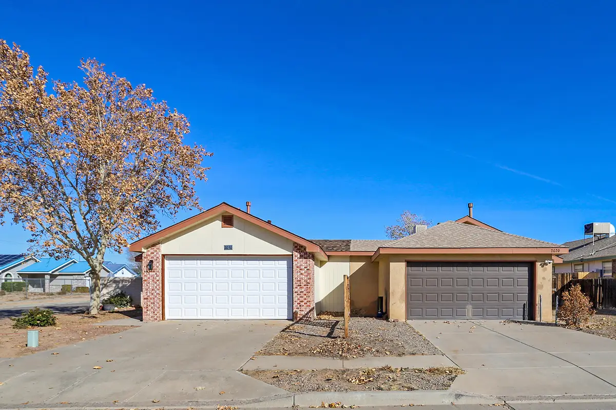 2030 Panda Drive Sw, Los Lunas, NM 87031 - Image #1