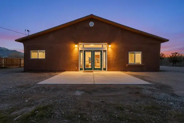 1022 Camino Del Bosque, Bernalillo, NM 87004