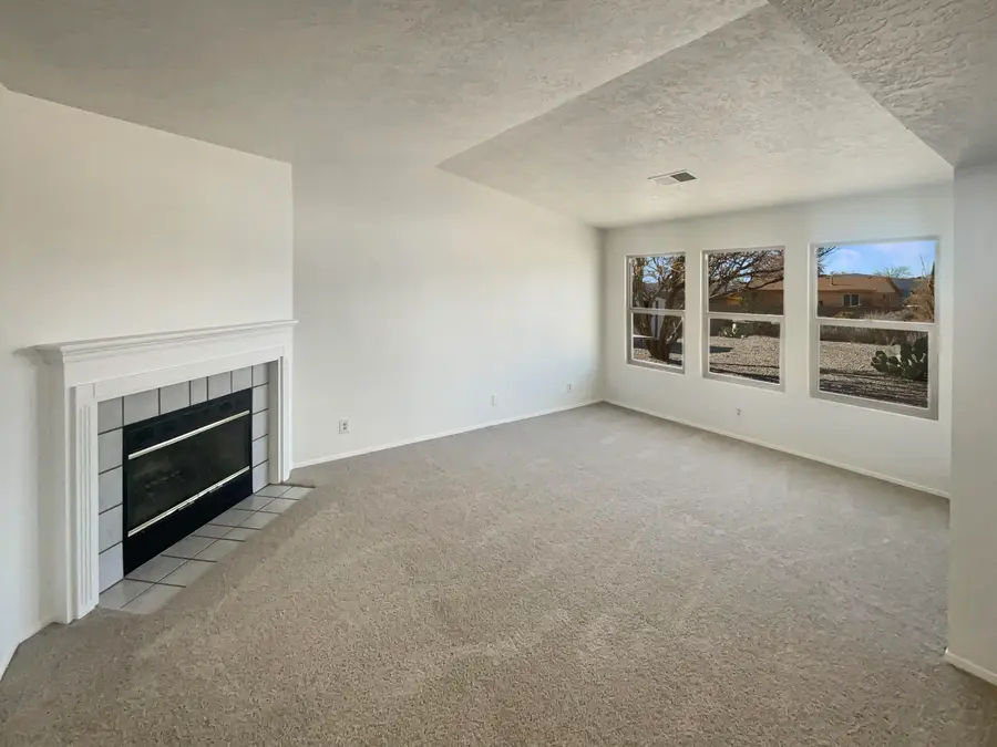 1725 Allegheny Drive Ne, Rio Rancho, NM 87144 - Image #3