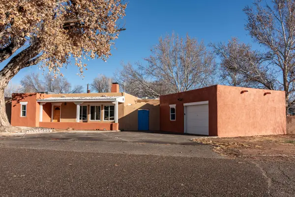 929 Stuart Road Nw, Albuquerque, NM 87114