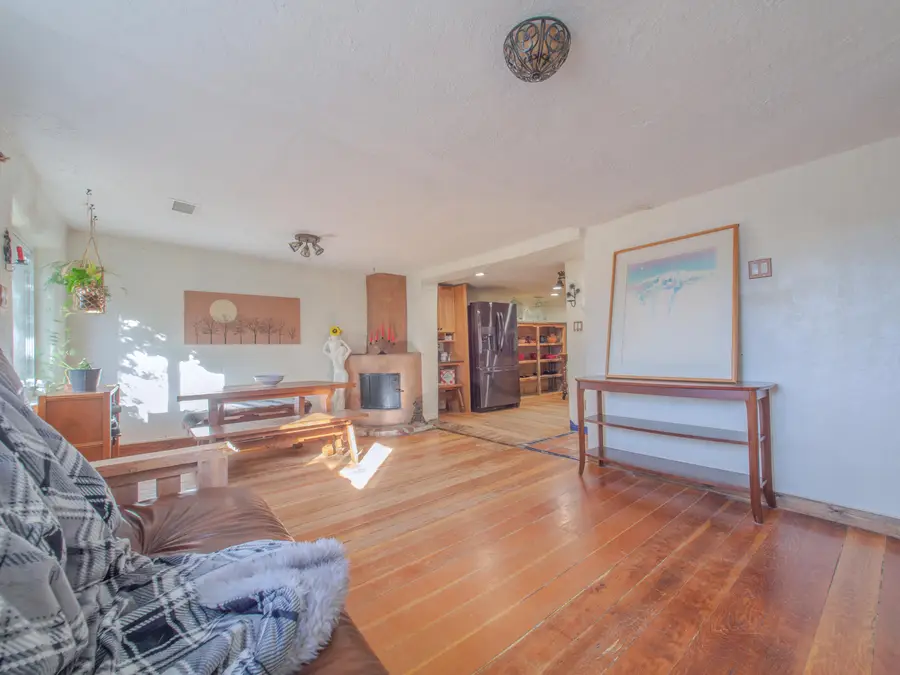 1002 Walter Street Se, Albuquerque, NM 87102 - Image #3