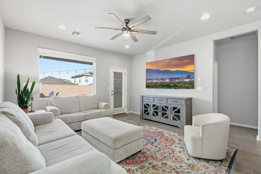 4851 Longs Peak Road Ne, Rio Rancho, NM 87144 - Image #2