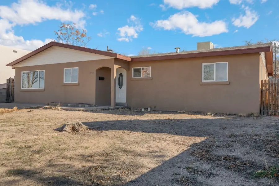 1704 Cornell Drive Se, Albuquerque, NM 87106 - Image #3