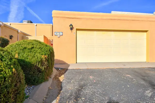 5121 Pinata Place Ne, Albuquerque, NM 87109
